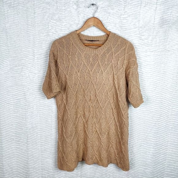 Zara Sweaters - 3/$25 Zara Beige Chunky Cable Knit Sweater Sz L